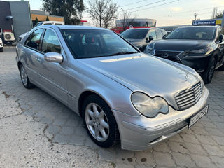 Mercedes C-Class