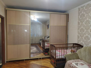 Apartament cu 1 cameră, 31 m², Botanica, Chișinău foto 3