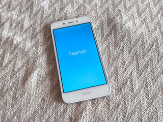 Vind Honor 6A ideal ca nou