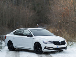 Skoda Superb foto 3