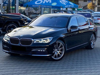 BMW 7 Series foto 1