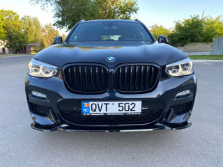 BMW 5 Series foto 3