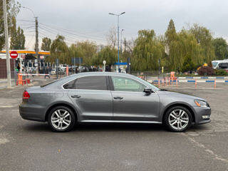 Volkswagen Passat foto 4