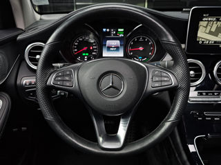 Mercedes GLC foto 5