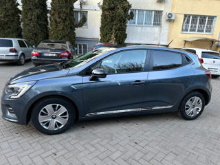 Renault Clio фото 1