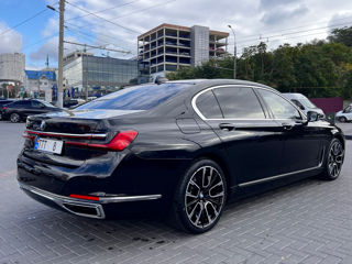 BMW 7 Series foto 3