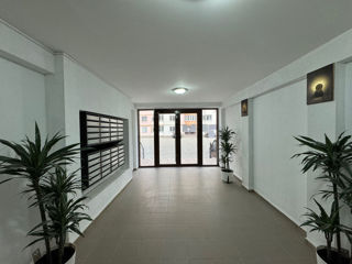 Apartament cu 2 camere, 82 m², Sculeni, Chișinău foto 2