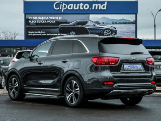 KIA Sorento foto 2