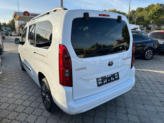 Toyota Proace City foto 4