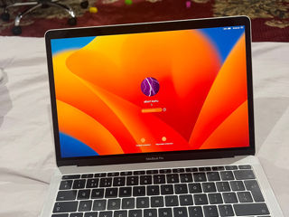 apple macbook pro 2017 foto 2