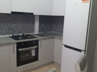 Se vinde apartament mobilat în casa noua la Ialoveni. Dotat cu toate necesare,mobila și tehnica. foto 6