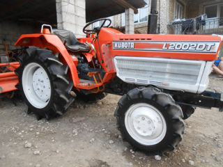 Vand Tractor Japonez Kubota L2002DT cu freza recent importat foto 1