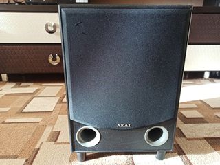 Продам subwoofer Akai