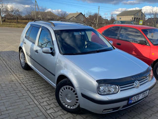 Volkswagen Golf foto 2