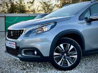 Peugeot 2008 foto 5