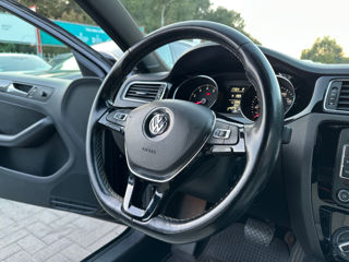 Volkswagen Jetta foto 16