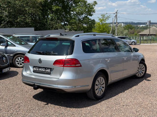 Volkswagen Passat foto 4