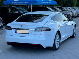 Tesla Model S foto 3