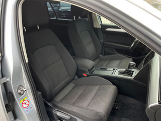 Volkswagen Passat foto 17