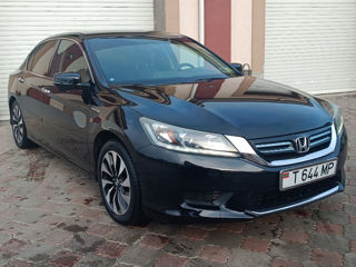 Honda Accord фото 0