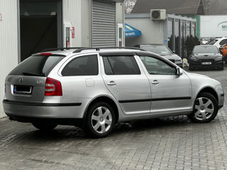 Skoda Octavia foto 5