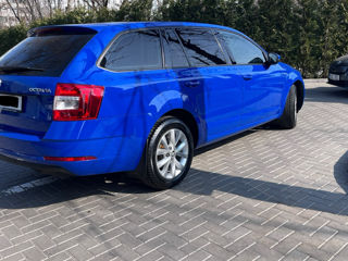 Skoda Octavia foto 3