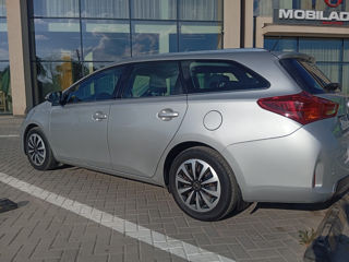 Toyota Auris foto 3