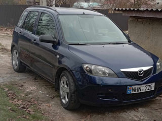 Mazda 2 foto 4