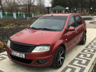 Dacia Logan foto 3