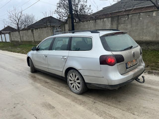 Volkswagen Passat foto 3