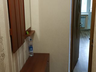 Urgent!! apartament cu euroreparatie in orasul Ocnita la super pret!!! foto 4