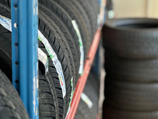 225/55 R19 235/55 R19 235/45 R19 245/45 R19 235/50 R19  255/40 R19 255/50 R19 275/40 R19 Grenlander foto 3