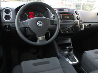 Volkswagen Tiguan foto 7