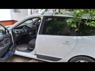 Renault Grand Scenic foto 1