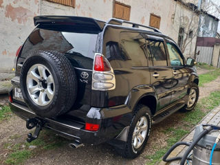 Toyota Land Cruiser Prado foto 3