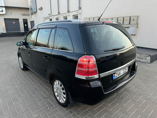 Opel Zafira foto 5