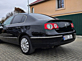 Volkswagen Passat foto 3