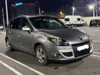 Renault Scenic foto 2