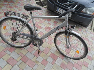 Bicicleta  2300 lei foto 1