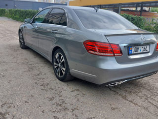 Mercedes E-Class foto 4