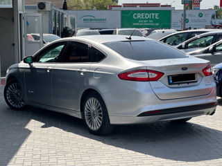 Ford Fusion foto 3