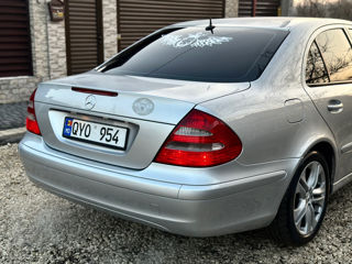 Mercedes E-Class foto 6