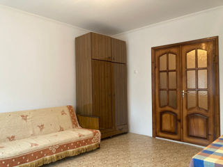 Apartament cu 3 camere, 68 m², Periferie, Cahul foto 3