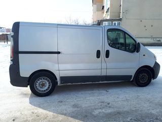 Opel Vivaro foto 4