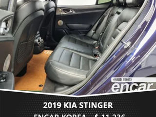 KIA Stinger foto 6