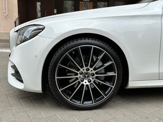 Mercedes E-Class foto 5