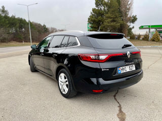 Renault Megane foto 2