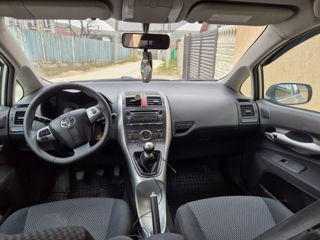 Toyota Auris foto 5