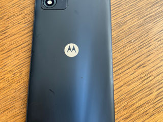 Motorola E13 1800 lei