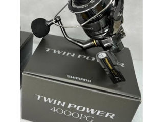 Катушки Shimano 2024 Twin Power 2500s, C3000, 3000MHG, 4000, 4000PG foto 5